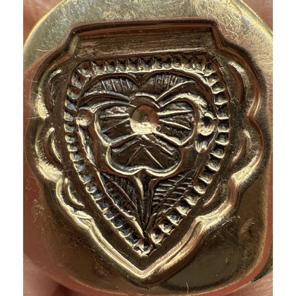 Vtg Brass Dapping Jewelry Mold Casting Floral Heart 1 1/16” Stamp Seal - Picture 2 of 4